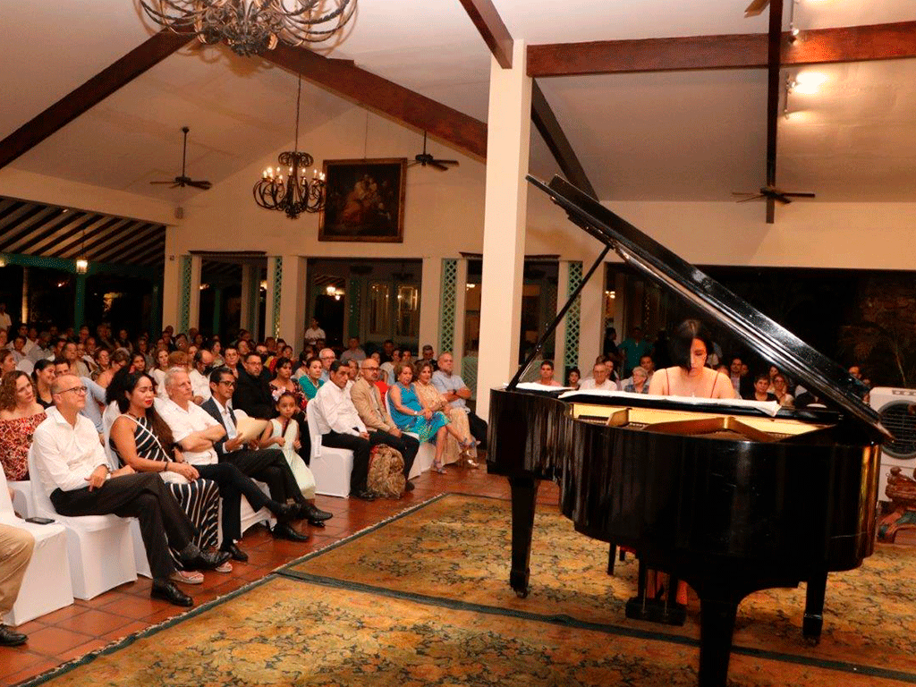 concierto-de-piano-2.gif